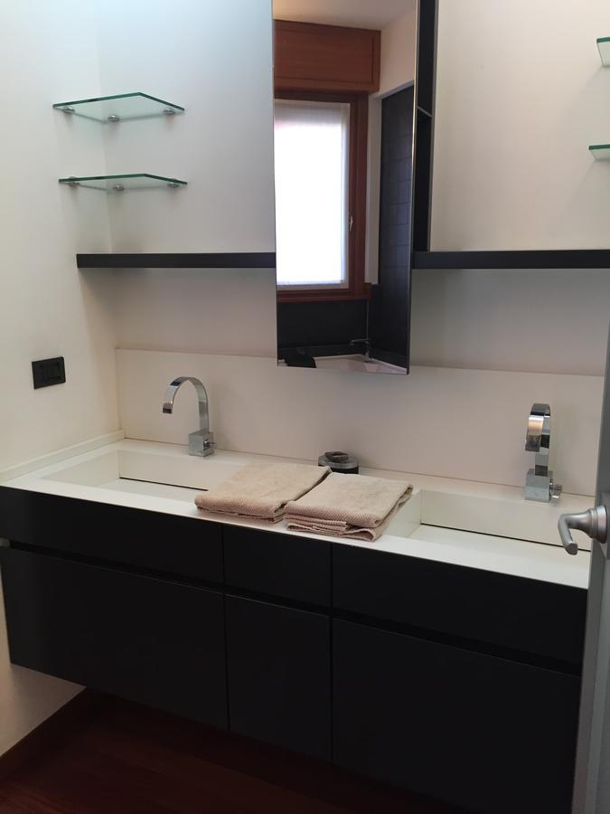 Giulia Luxury Apartment Milano Esterno foto